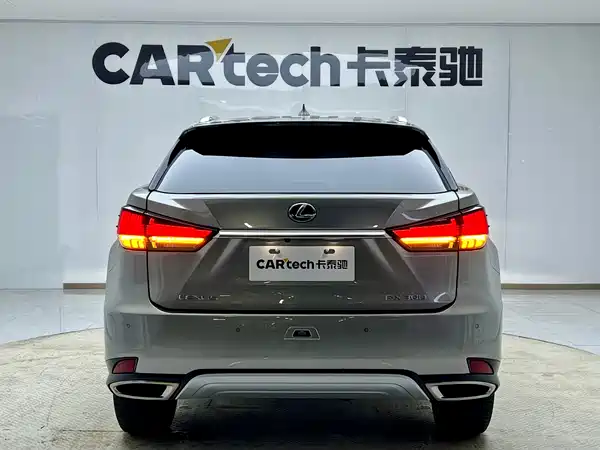 Lexus RX 2022