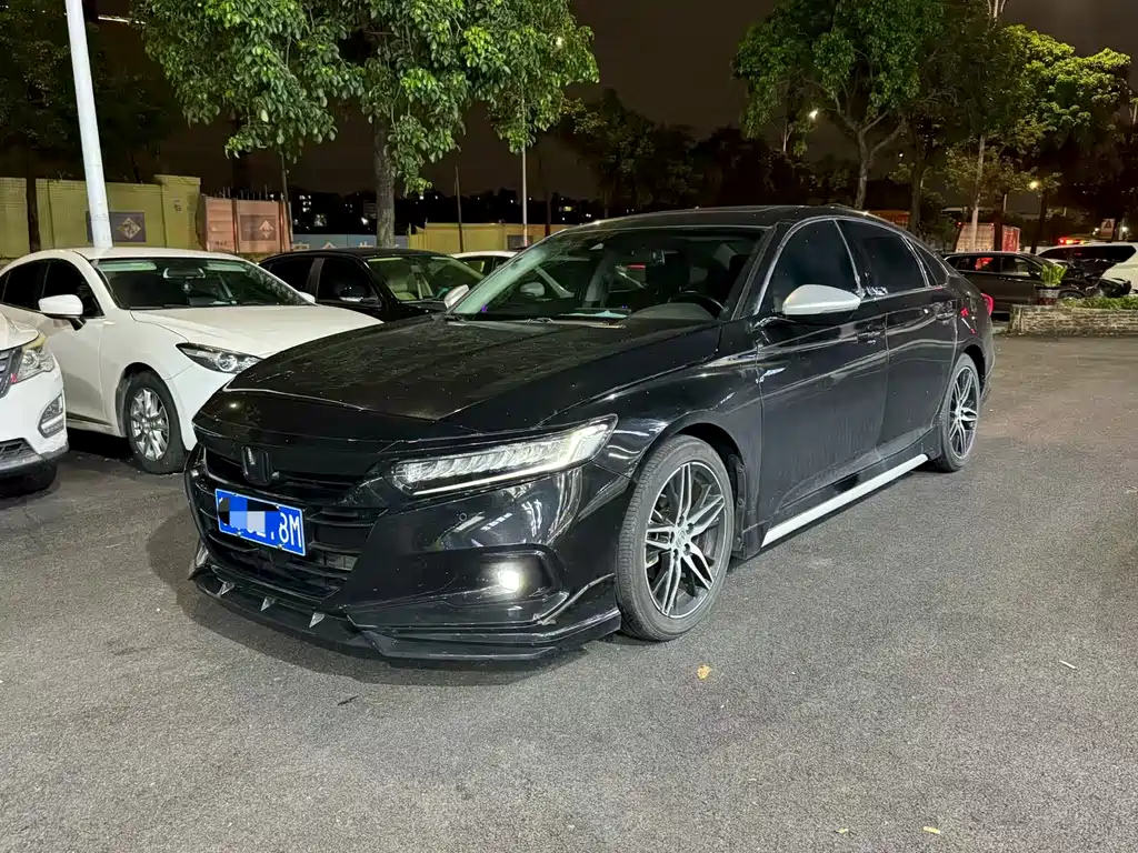 Honda Accord 2023 — фото 1
