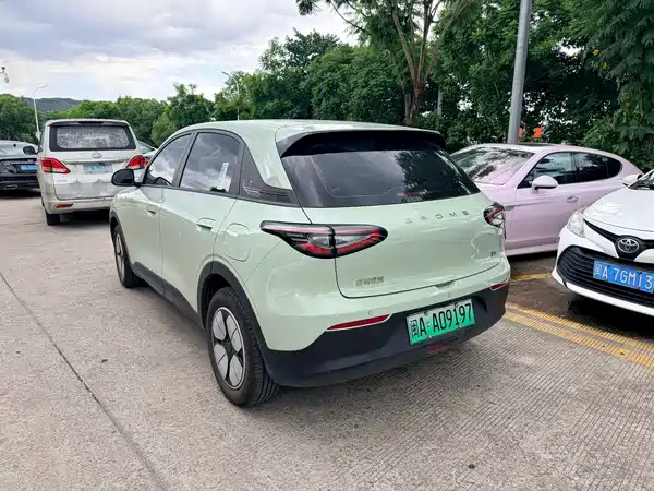 Geely Galaxy Starwish 2025