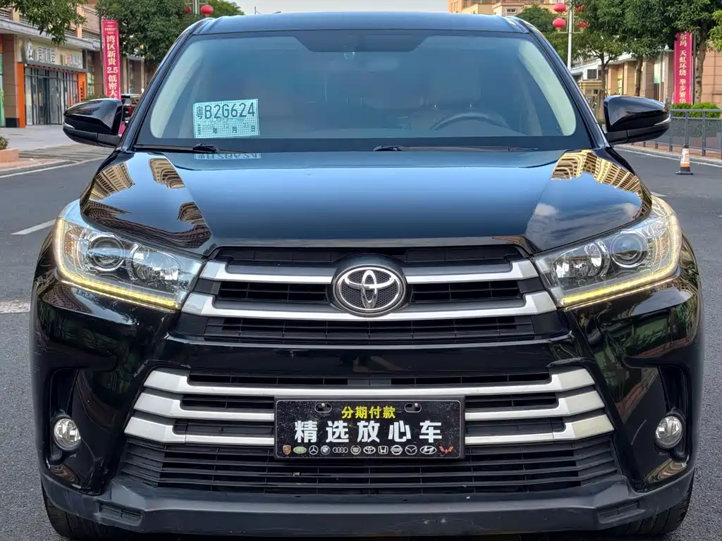Toyota Highlander 2019 — фото 2