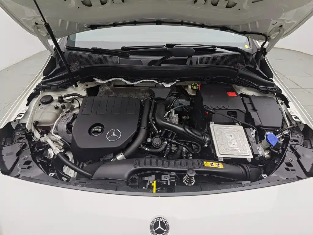 Mercedes-Benz B-Class 2021