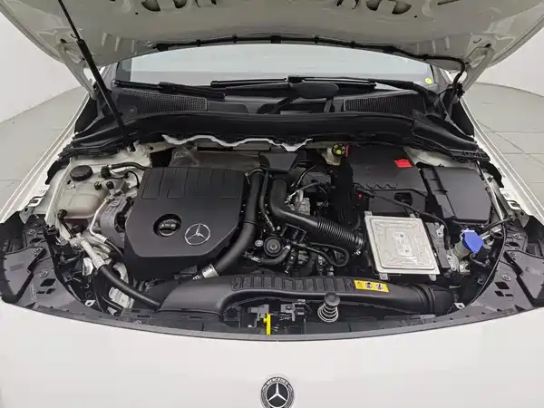 Mercedes-Benz B-Class 2021