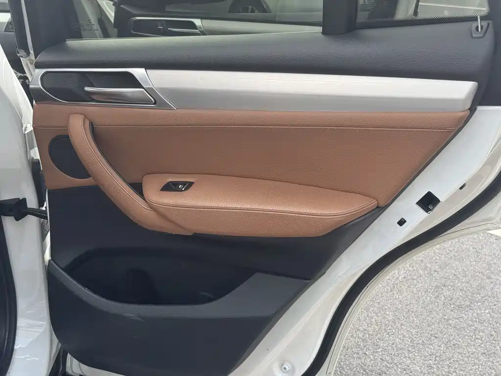 BMW X4 2015 — фото 18