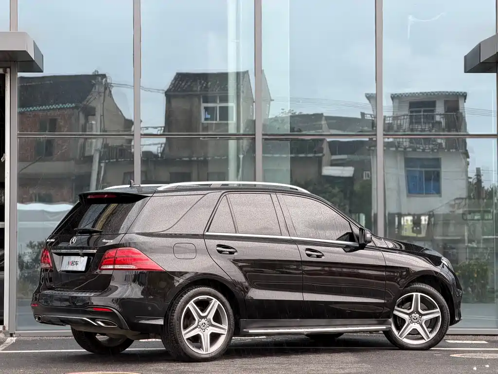 Mercedes-Benz GLE 2018