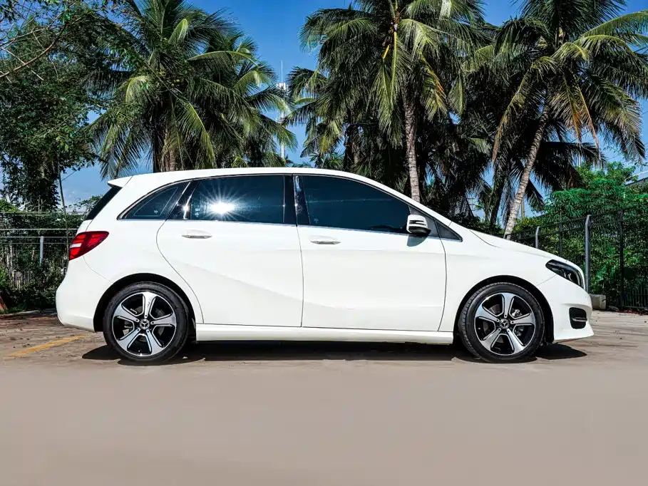 Mercedes-Benz B-Class 2018