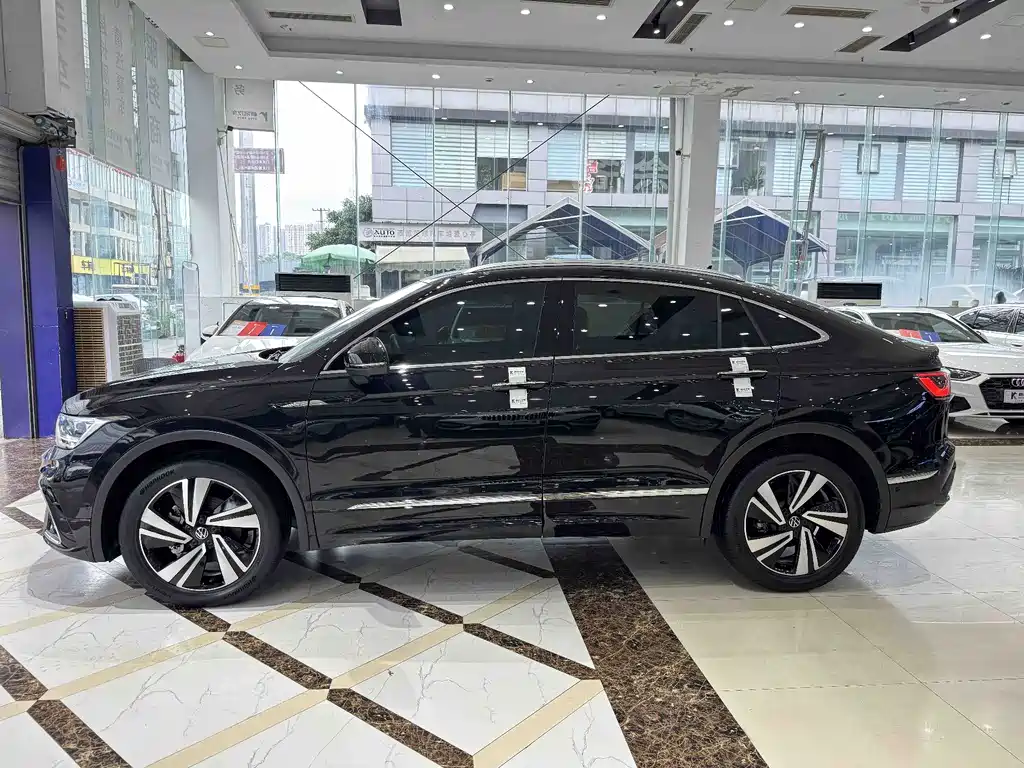 Volkswagen Tiguan X 2021 — фото 18