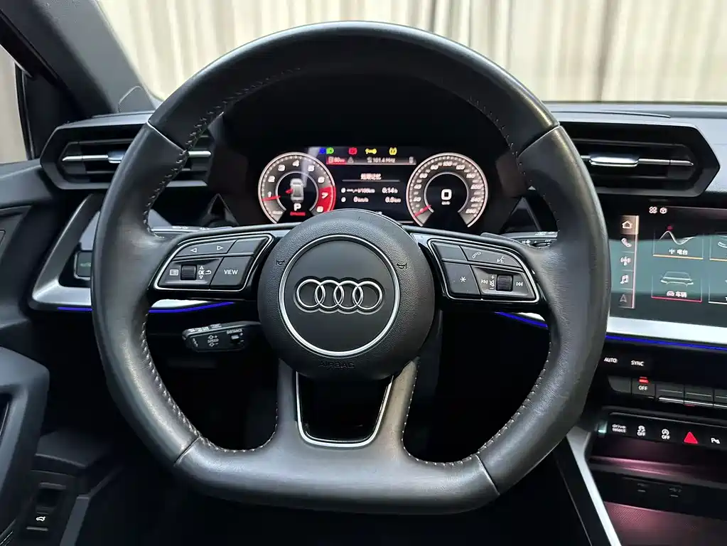 Audi A3 2022 — фото 9