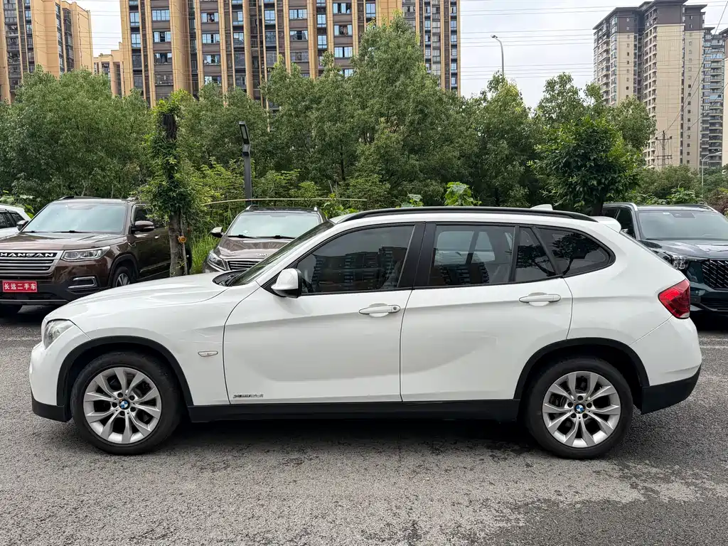 BMW X1 2011