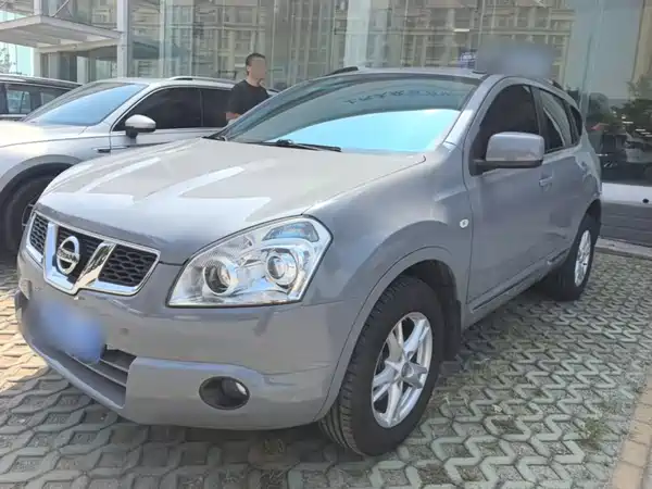 Nissan Qashqai 2015