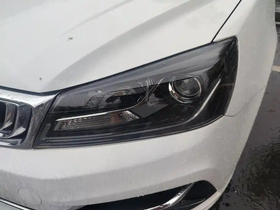 Geely Emgrand 2020