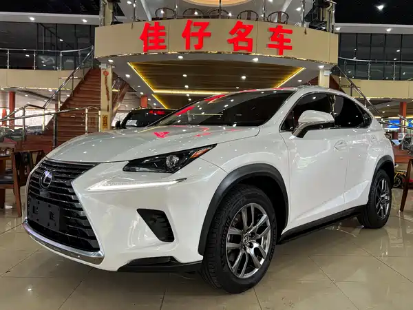 Lexus NX 2017
