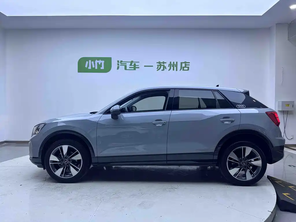 Audi Q2L 2022