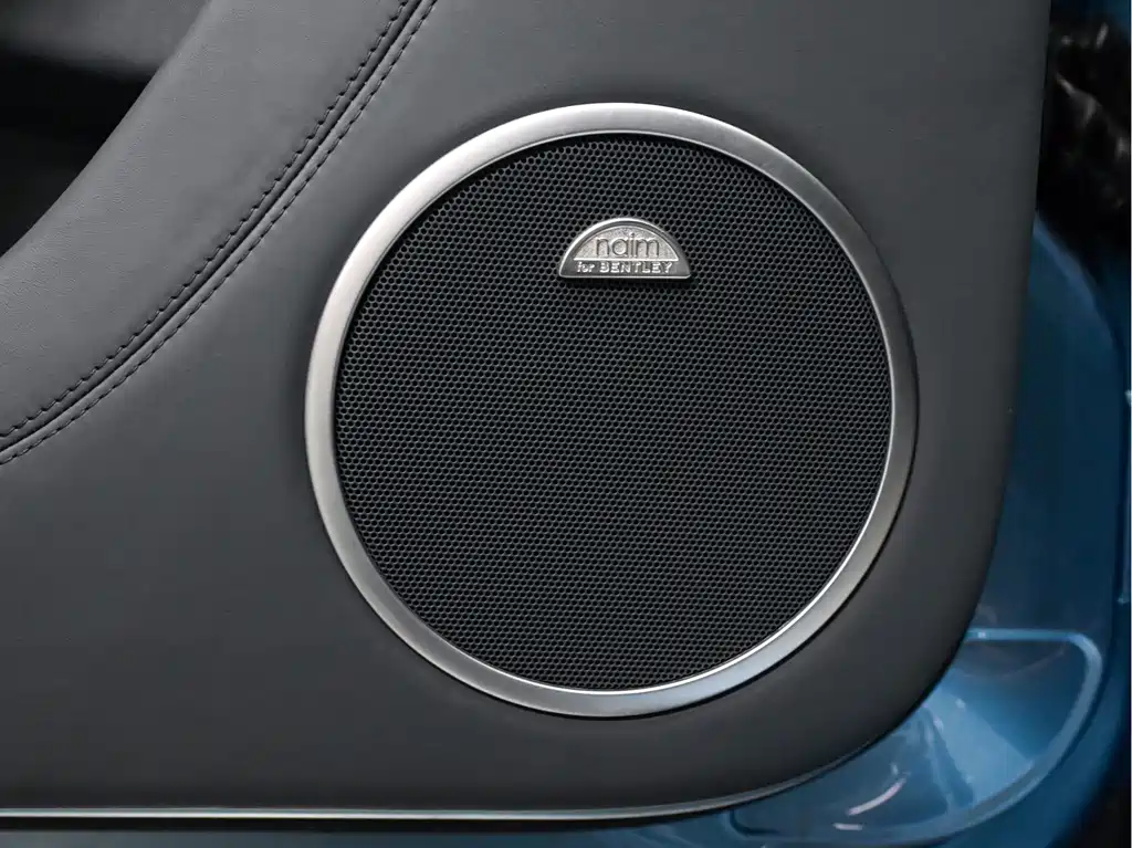 Bentley Continental 2015 — фото 10