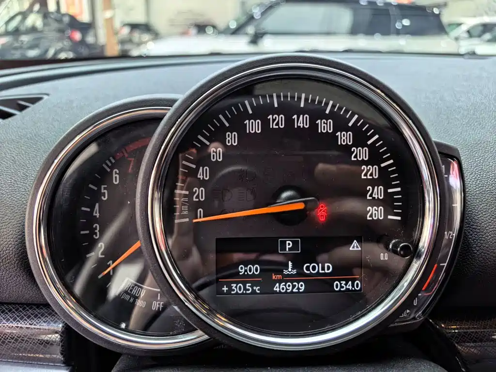 MINI Clubman 2020 — фото 9