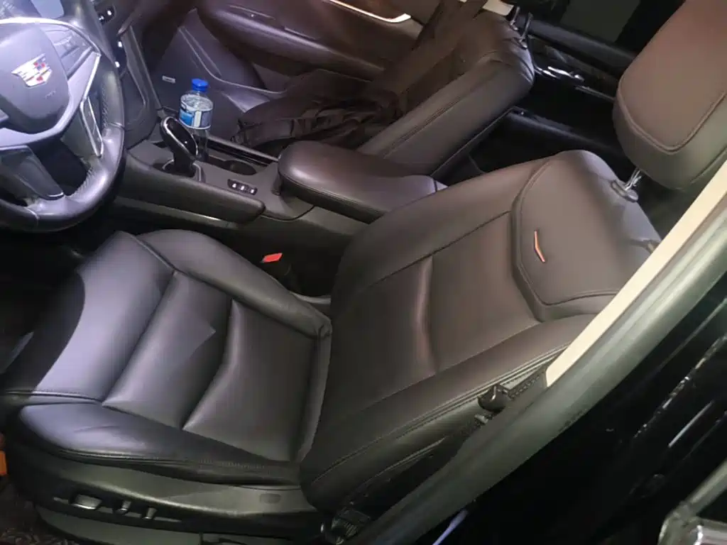 Cadillac XT5 2019 — фото 15