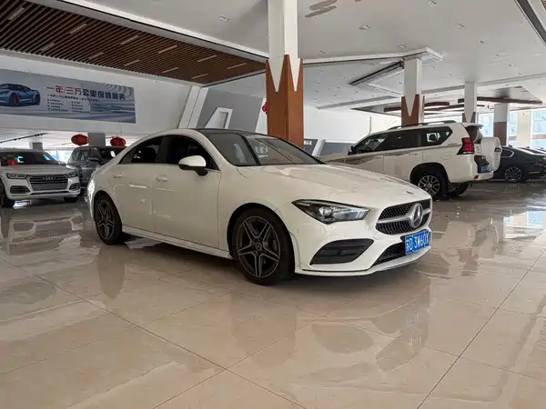 Mercedes-Benz CLA 2021