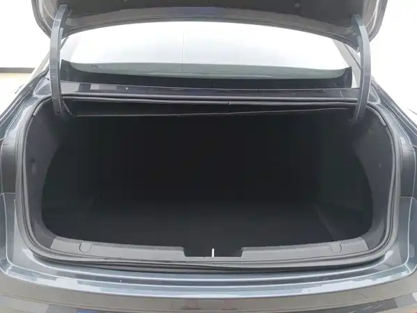Geely Xingrui 2025