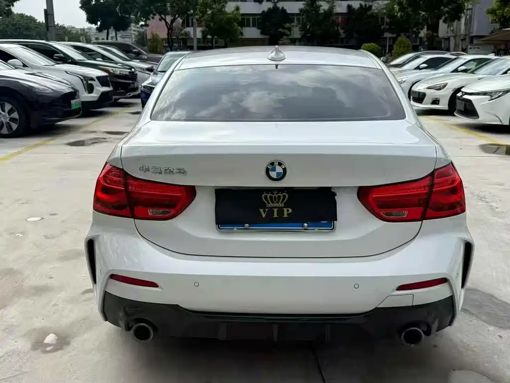 BMW 1 Series 2023