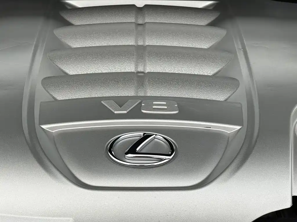 Lexus LX 2019 — фото 14