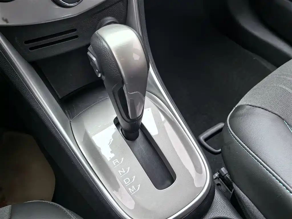 Chevrolet Trax 2016 — фото 19