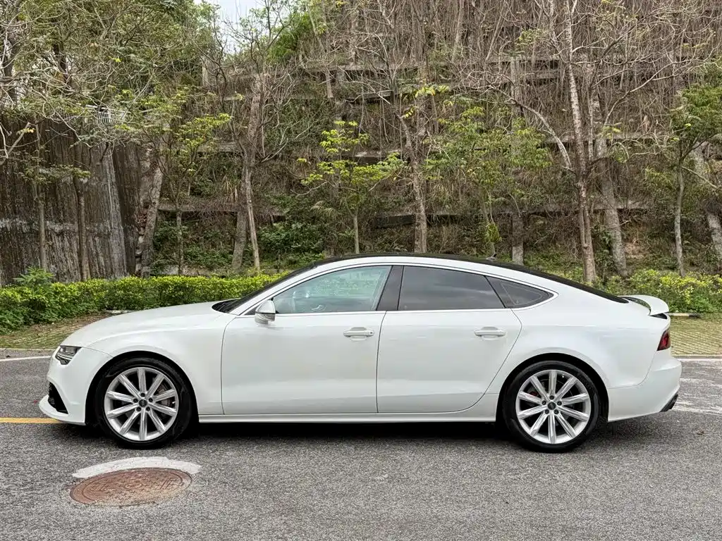 Audi A7 2015 — фото 7