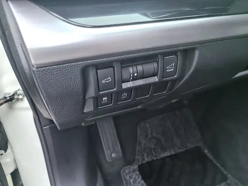 Subaru Outback 2015 — фото 19