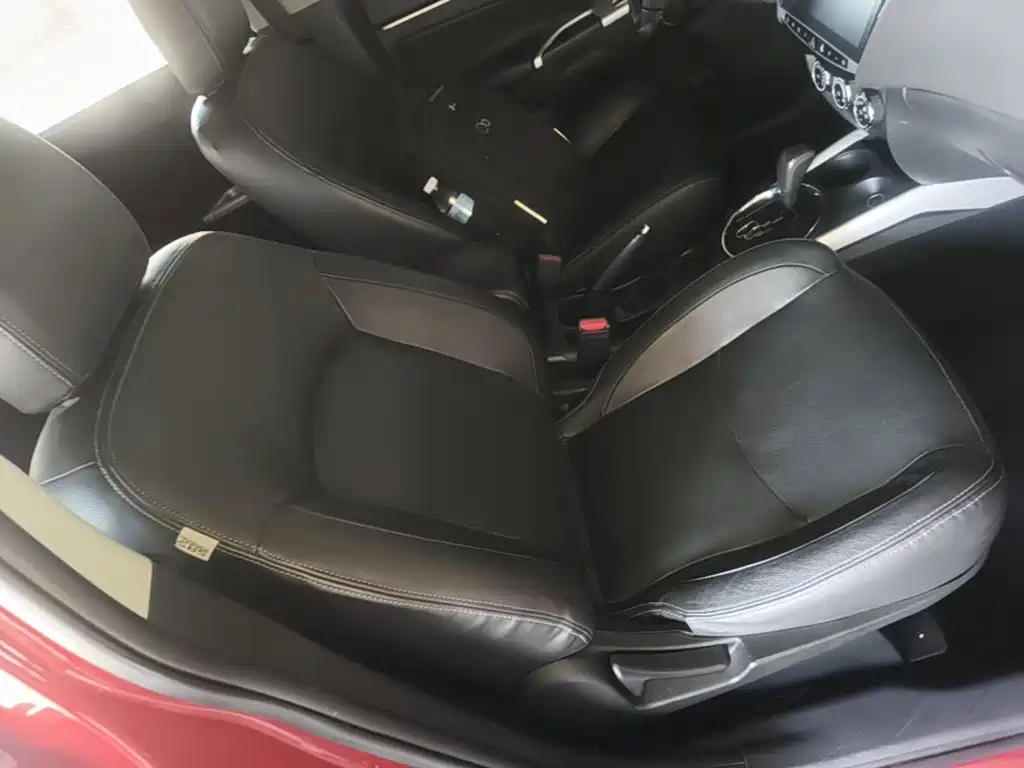 Mitsubishi Jinxuan ASX 2017 — фото 25