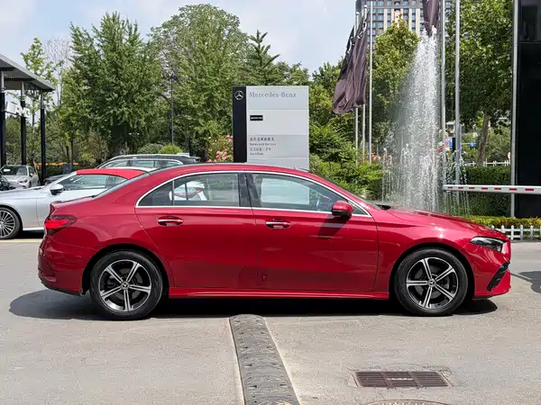 Mercedes-Benz A-Class 2023
