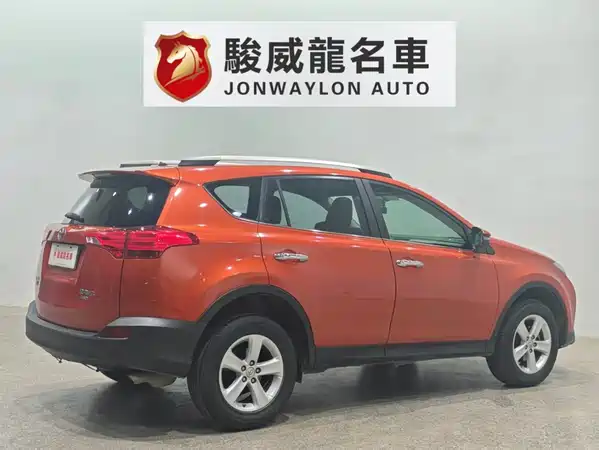 Toyota RAV4 2013