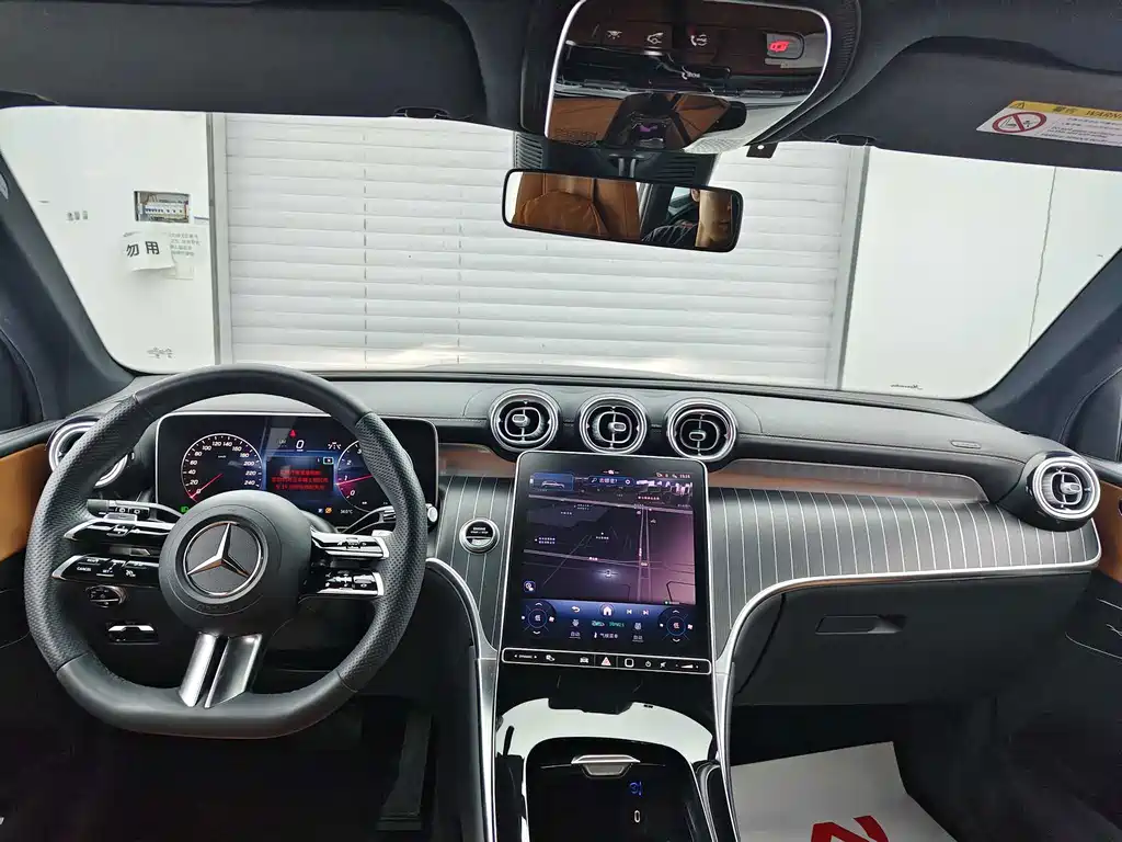 Mercedes-Benz GLC 2023 — фото 12