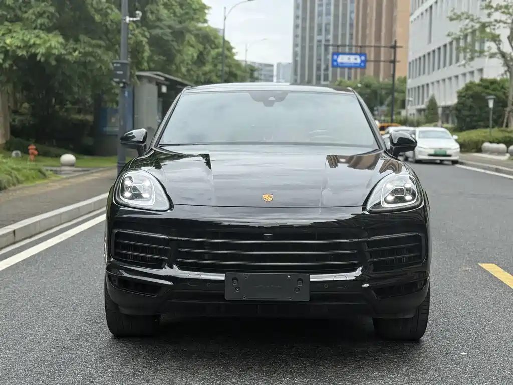 Porsche Cayenne 2023