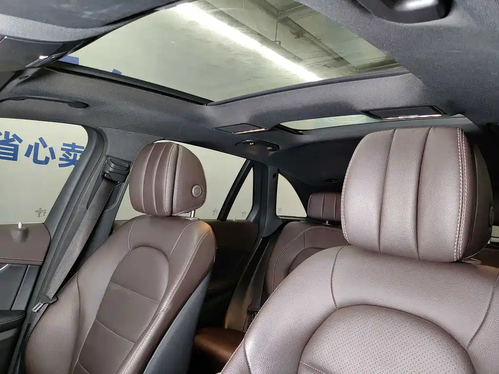 Mercedes-Benz GLC 2021