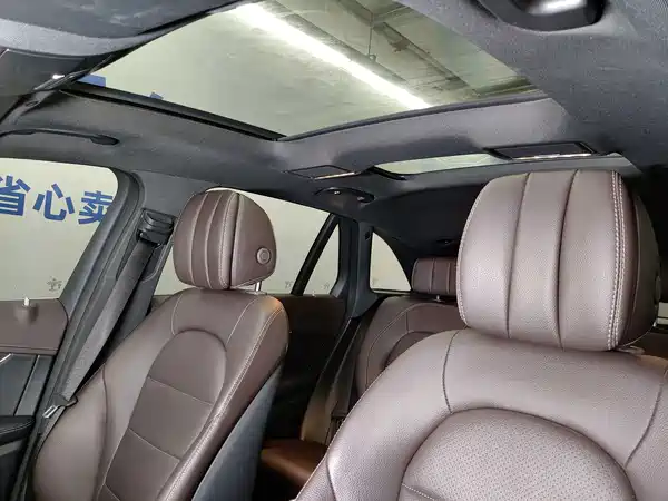 Mercedes-Benz GLC 2021