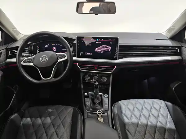 Volkswagen Sagitar 2024