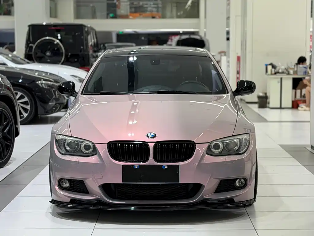 BMW 3 Series 2011