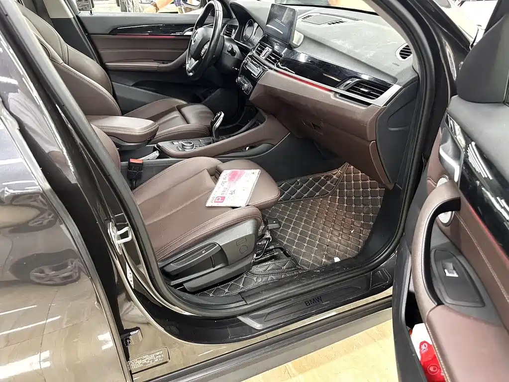 BMW X1 2021