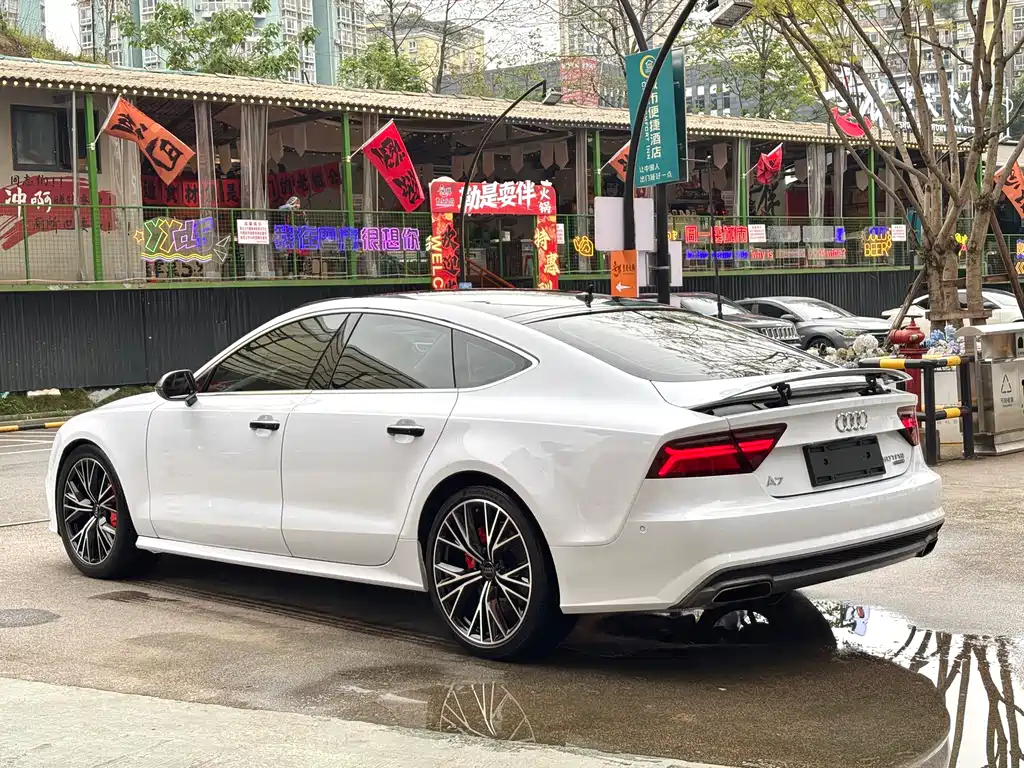 Audi A7 2018 — фото 12