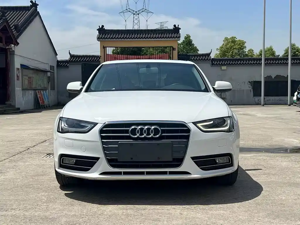 Audi A4L 2013