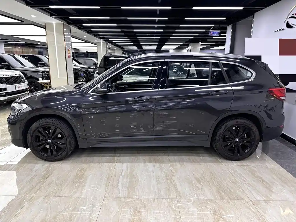 BMW X1 2021
