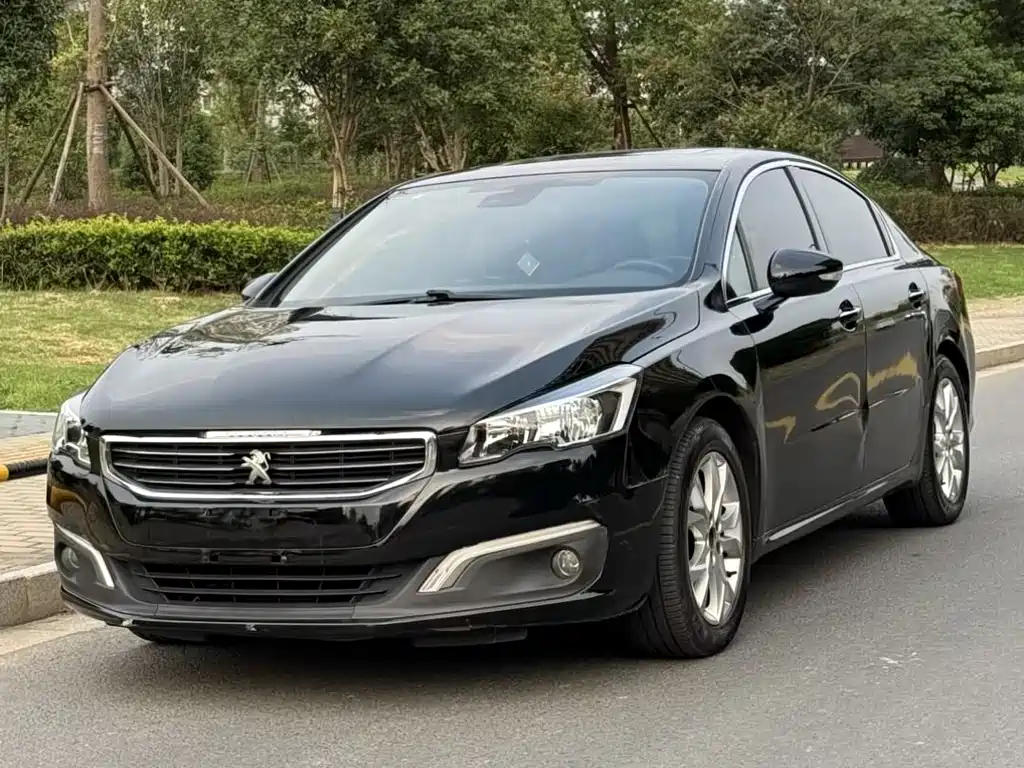 Peugeot 508 2015 — фото 1
