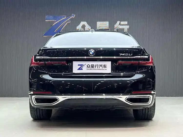 BMW 7 Series 2019 — фото 18