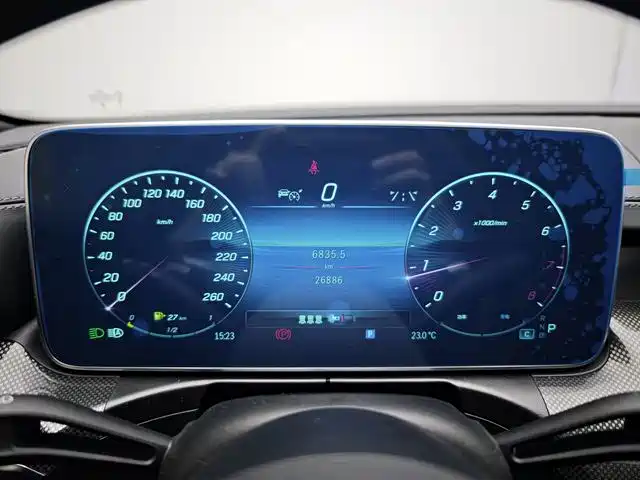 Mercedes-Benz C-Class 2024 — фото 15