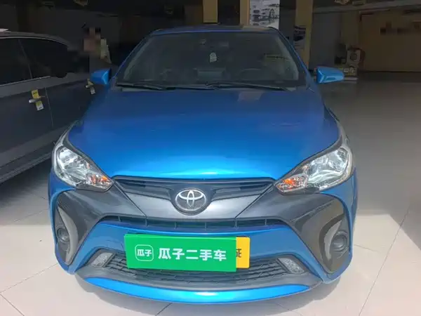 Toyota Yaris L 2021