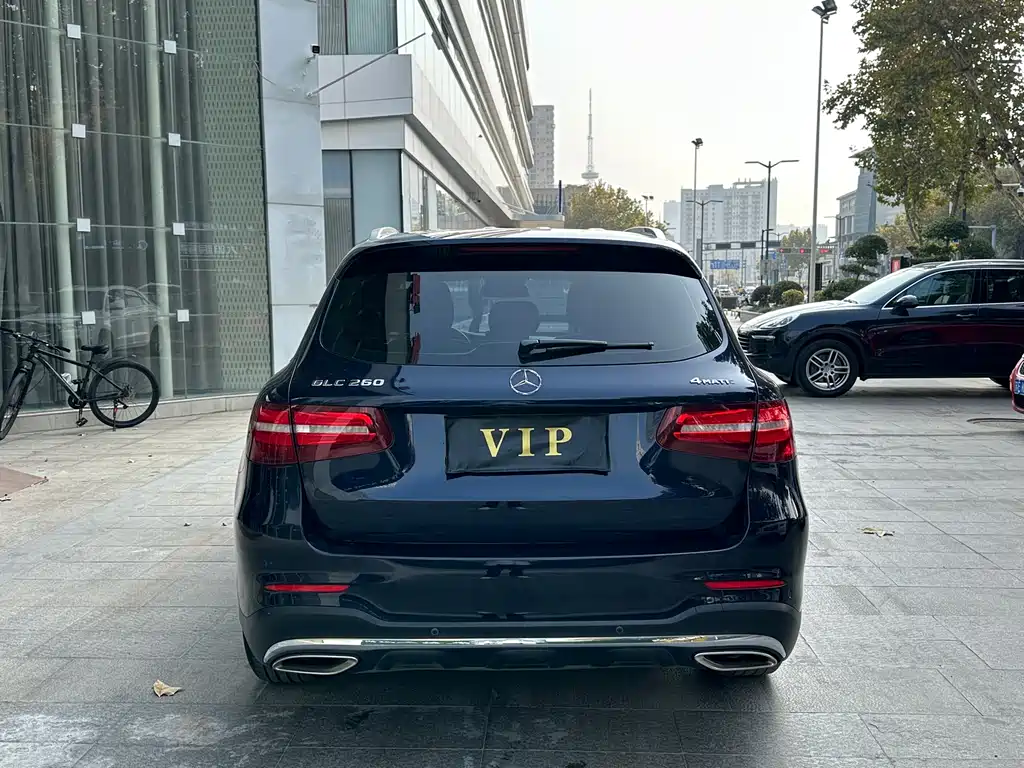 Mercedes-Benz GLC 2018 — фото 8