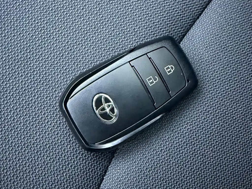 Toyota Corolla Cross 2024 — фото 6