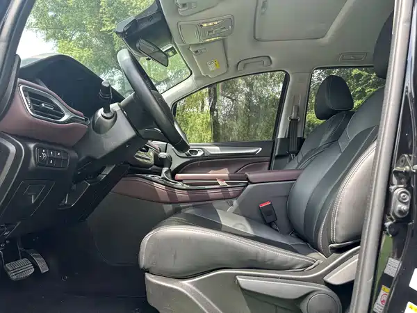 GAC Trumpchi M6 2022