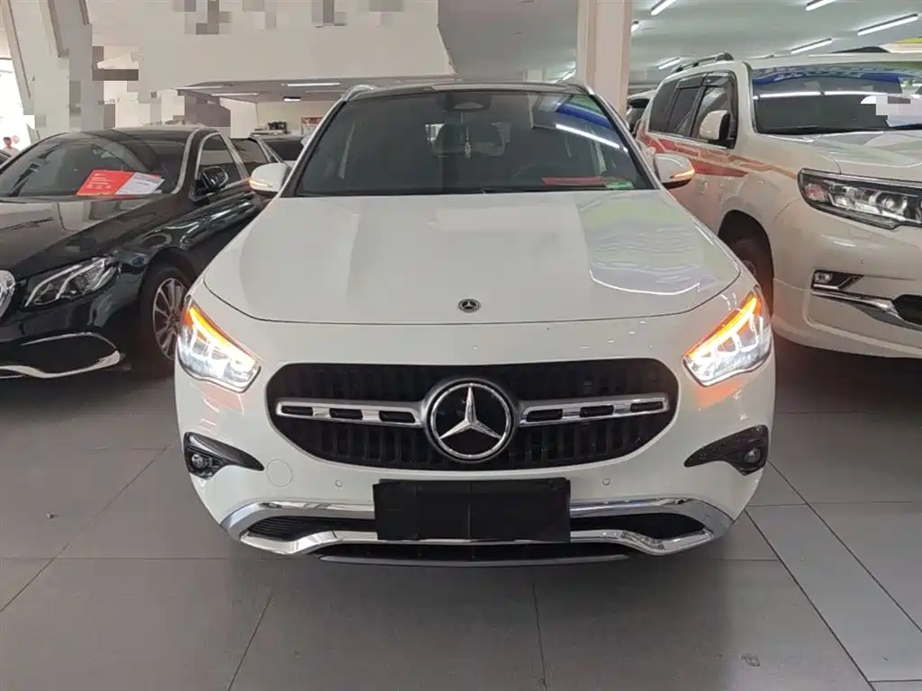 Mercedes-Benz GLA 2025 — фото 3