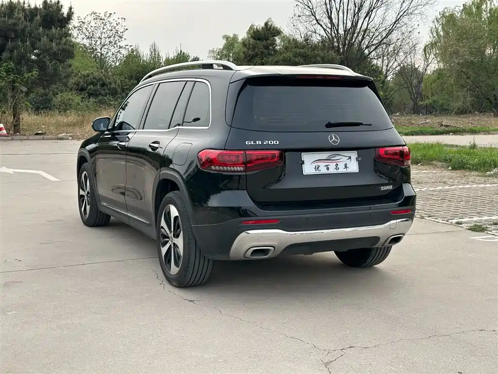 Mercedes-Benz GLB 2022 — фото 4