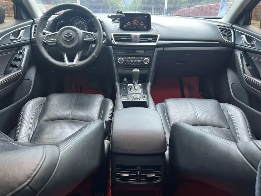 Mazda 3 Angkesela 2017 — фото 11