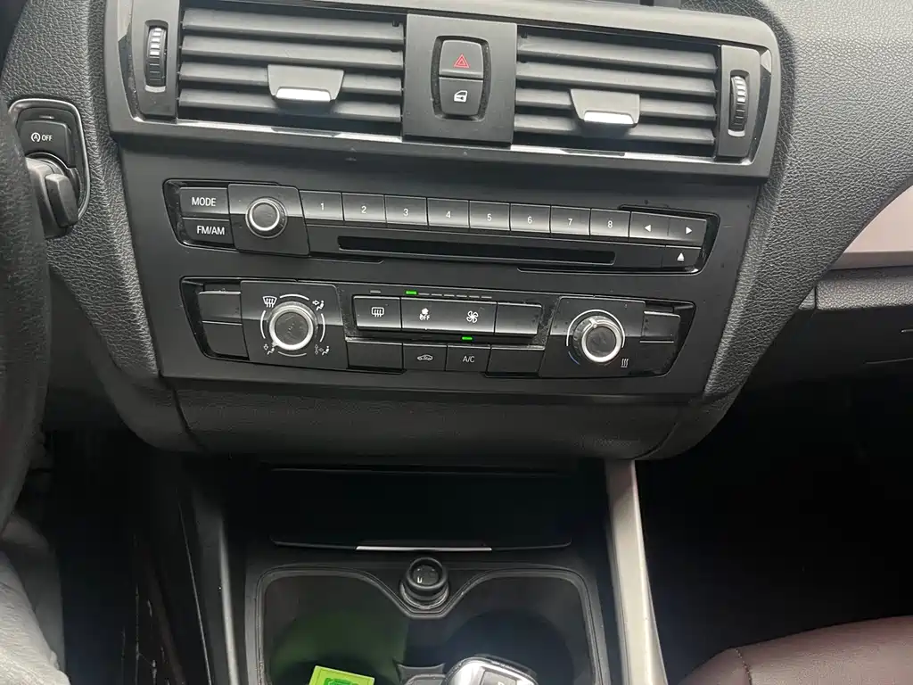 BMW 1 Series 2014 — фото 13